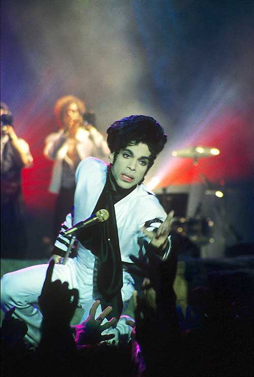 Prince photographié par Nicolas Kontos, photographe musical.