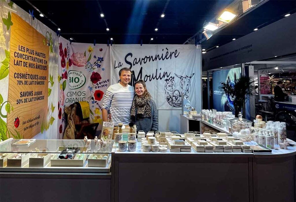 La savonnière du moulin : cosmétiques au lait d'ânesse bio.