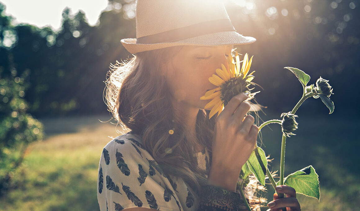 anorexie-femme-sent-fleur