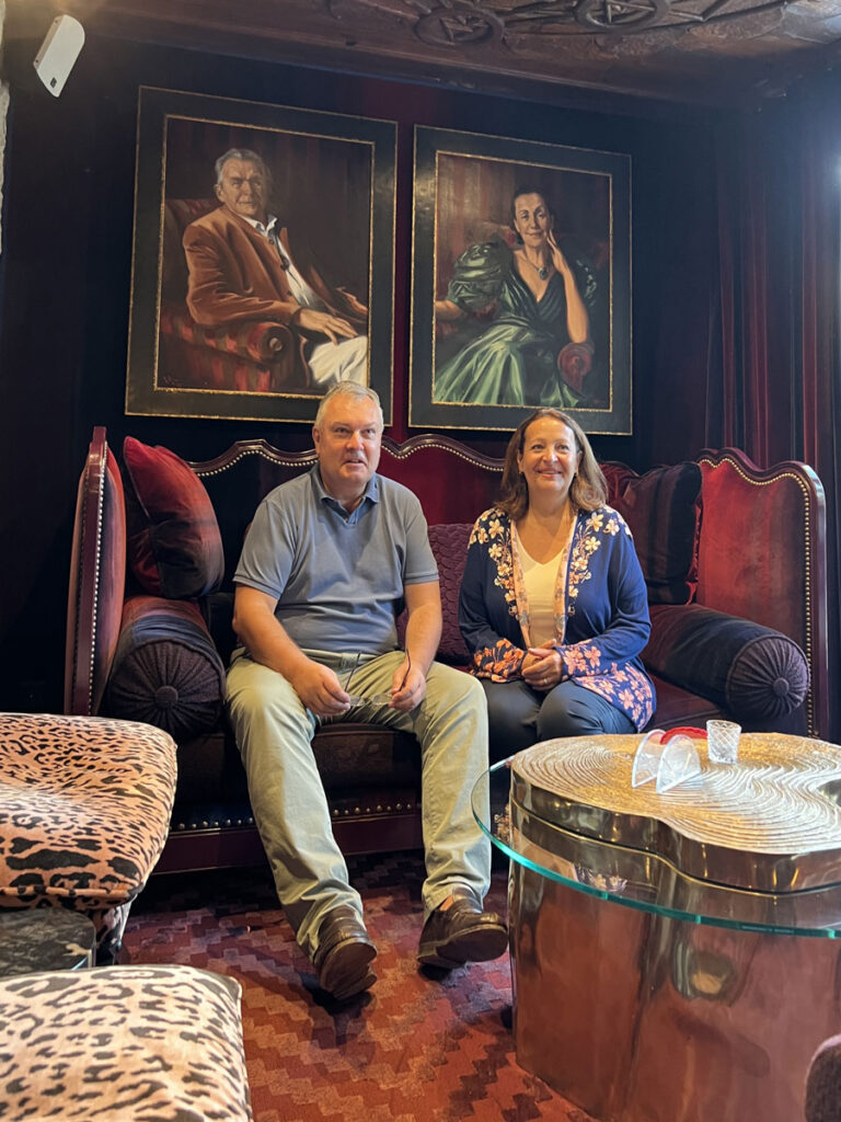 Alex-René-Christine-Patrons