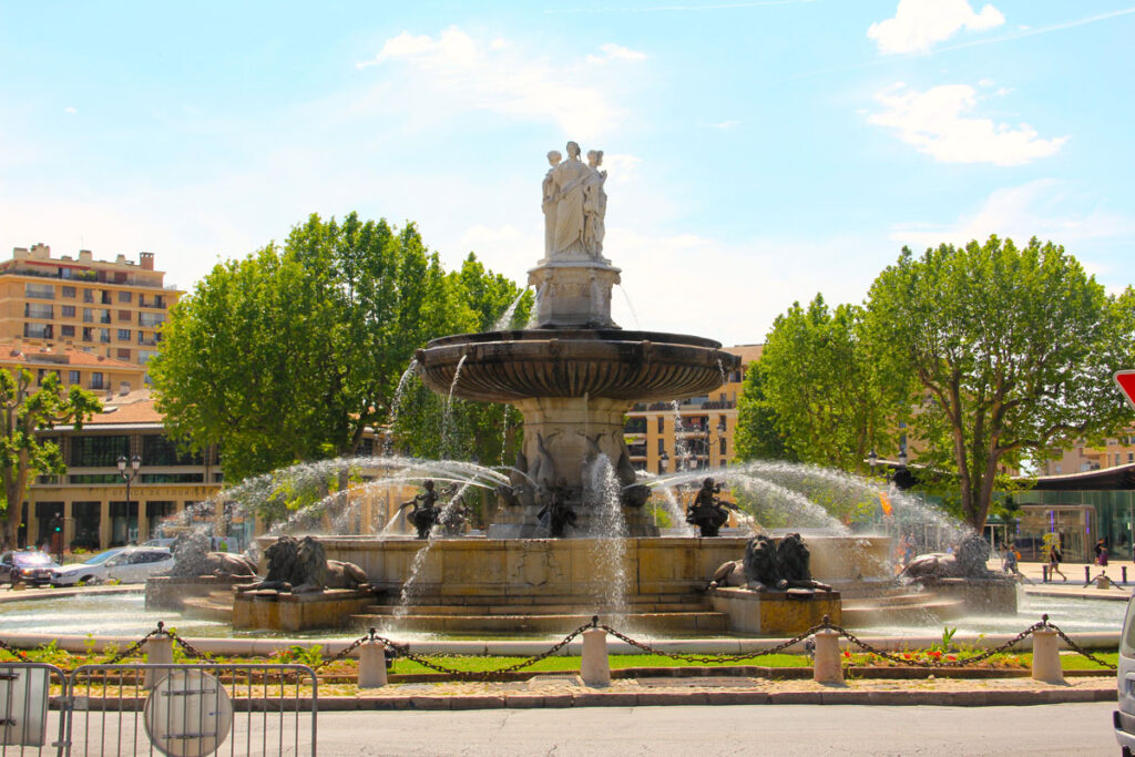 Fontaine de la Rotonde à Aix-en-provence
