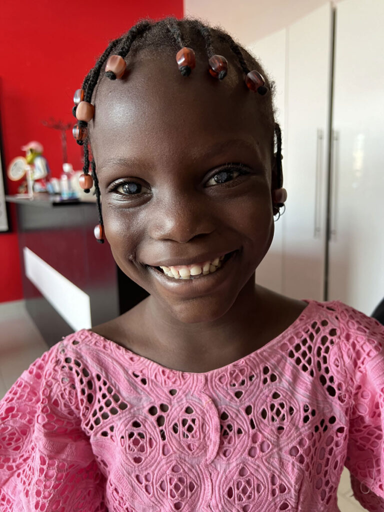 Le beau sourire de la petite Jalia